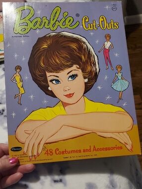 Barbie Cut-Outs Booklet - Yellow & Lavender Artwork